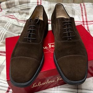 Salvadore Ferragamo studio Matrix castors Buc suede cal lace up shoes